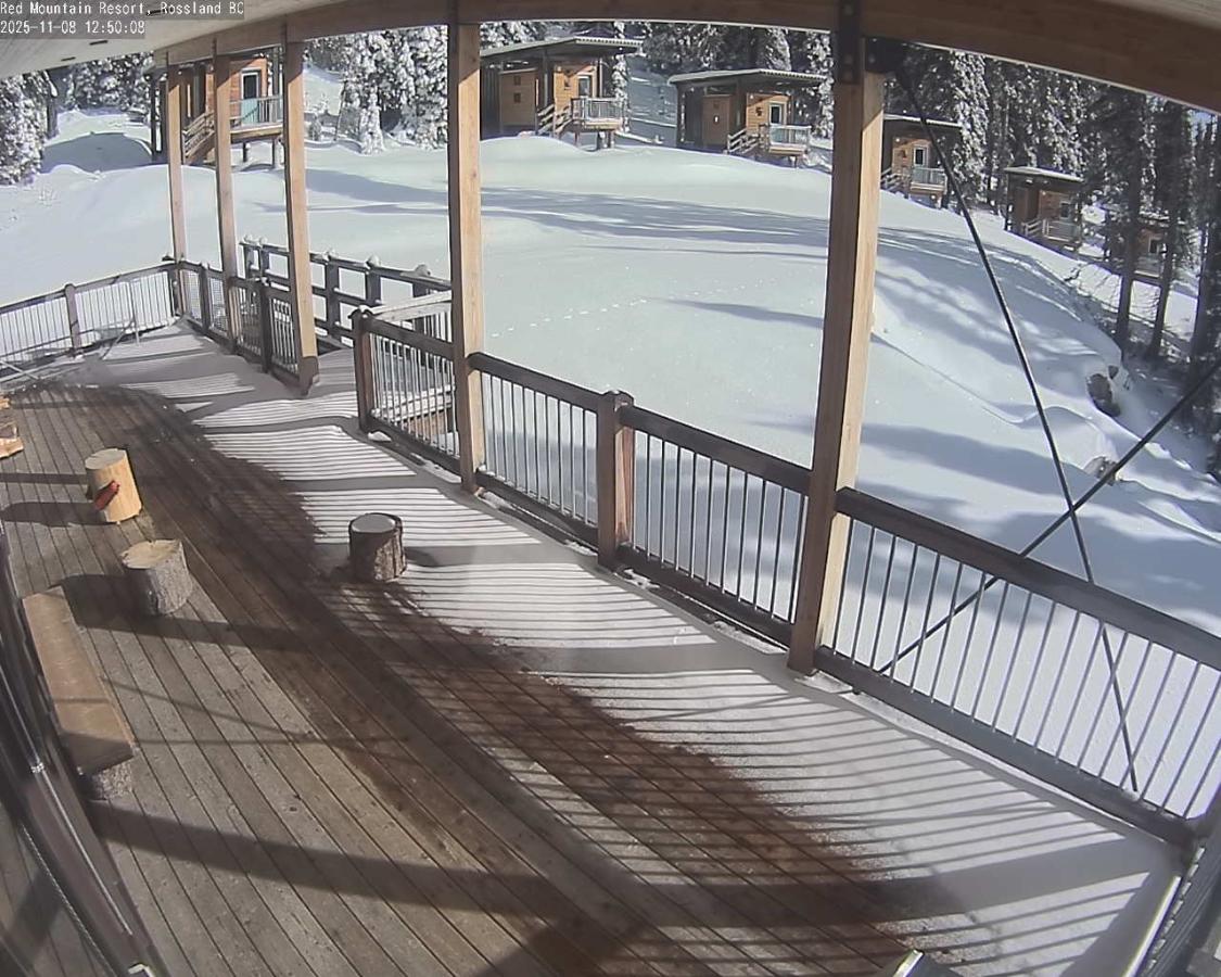 Webcam Red Mountain: Constella Cabins