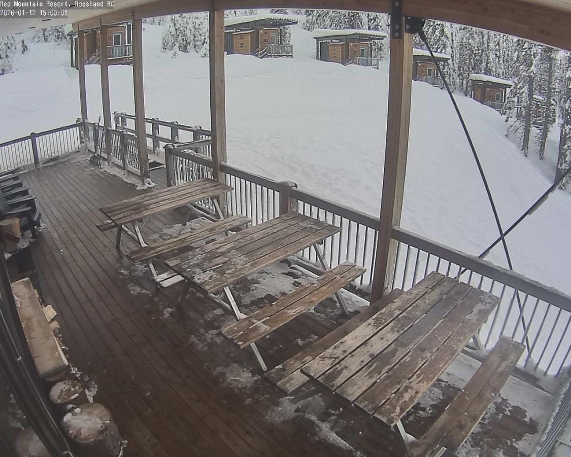 Webcam Red Mountain: Constella Cabins