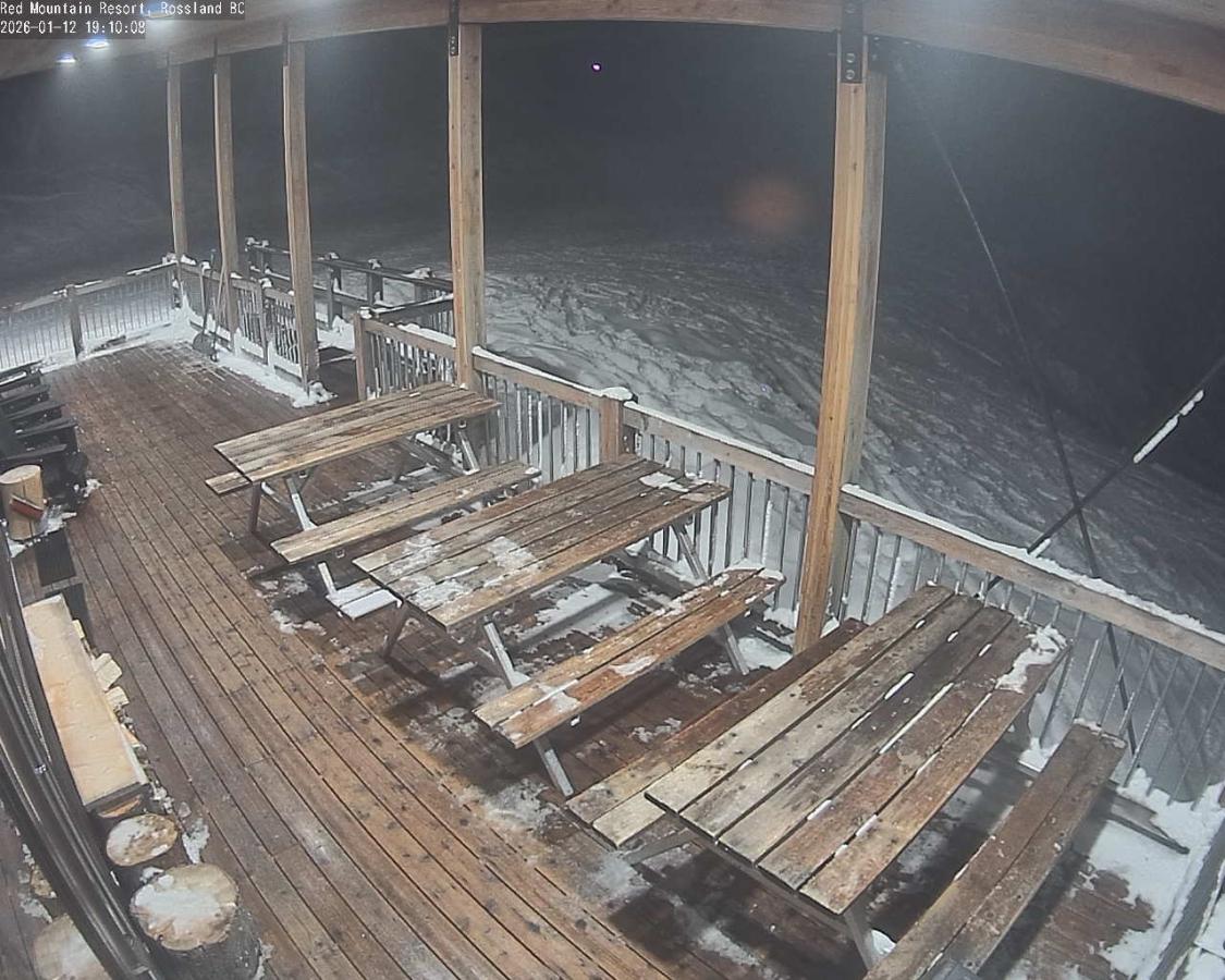 Webcam Red Mountain: Constella Cabins