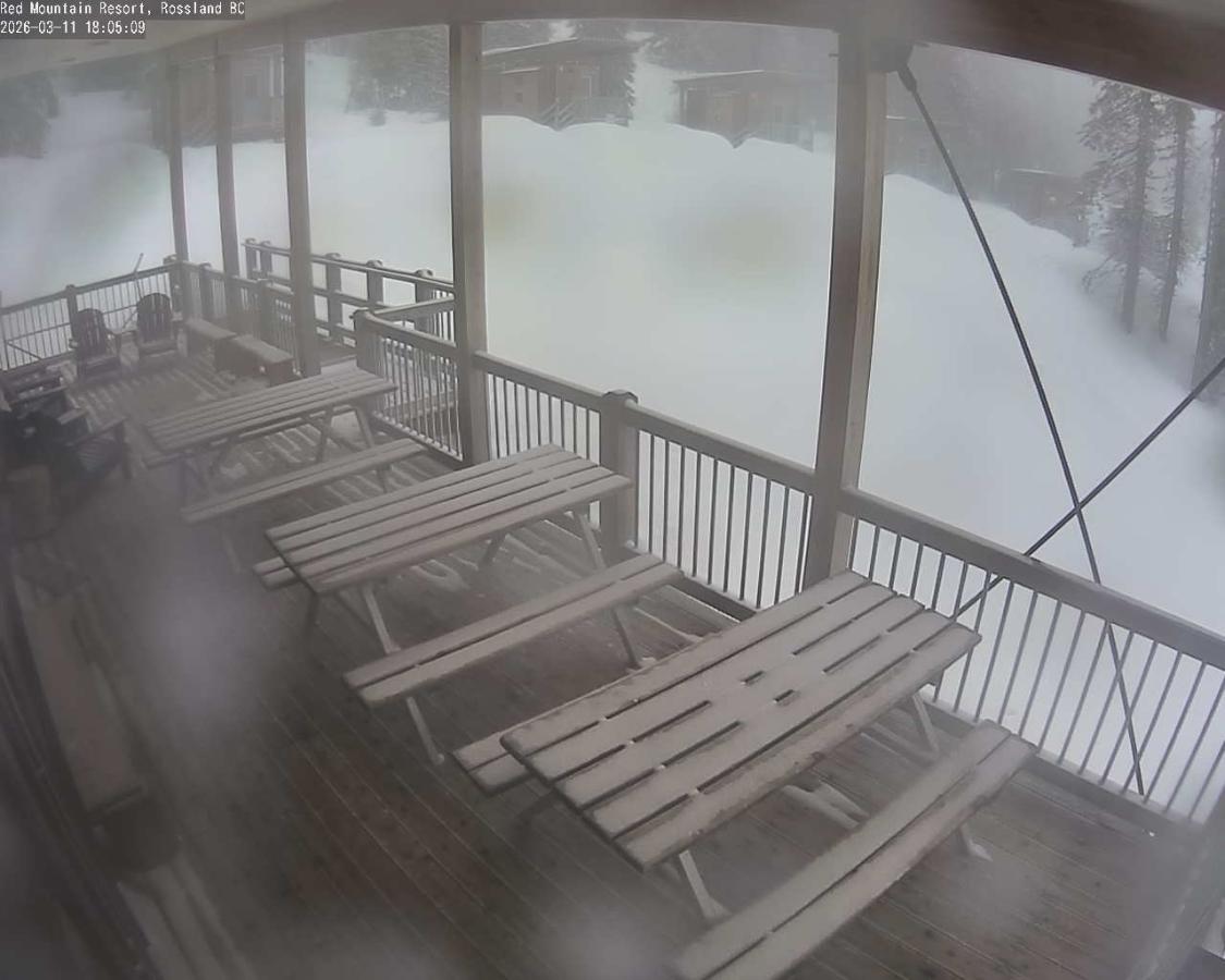 Webcam Red Mountain: Constella Cabins