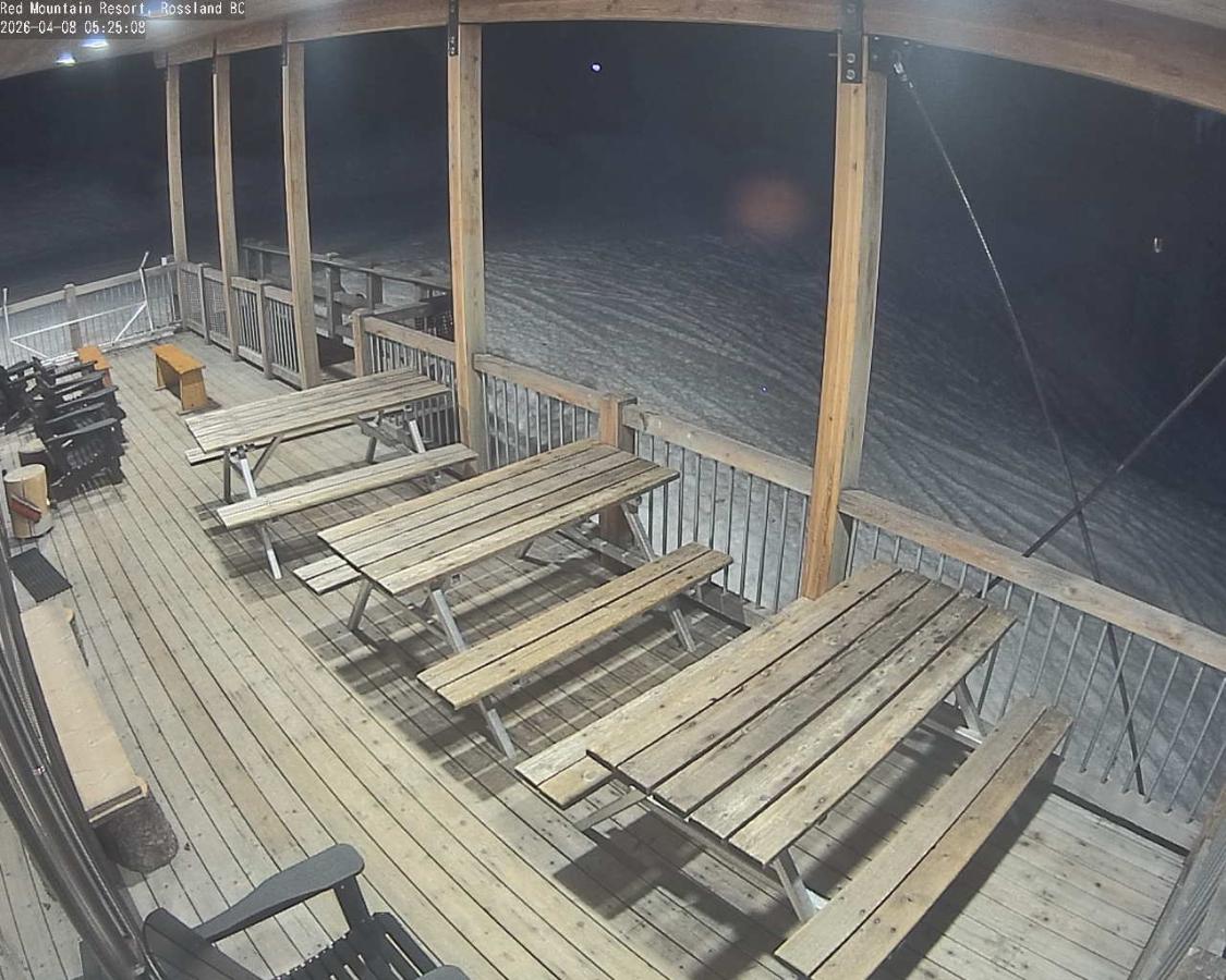 Webcam Red Mountain: Constella Cabins