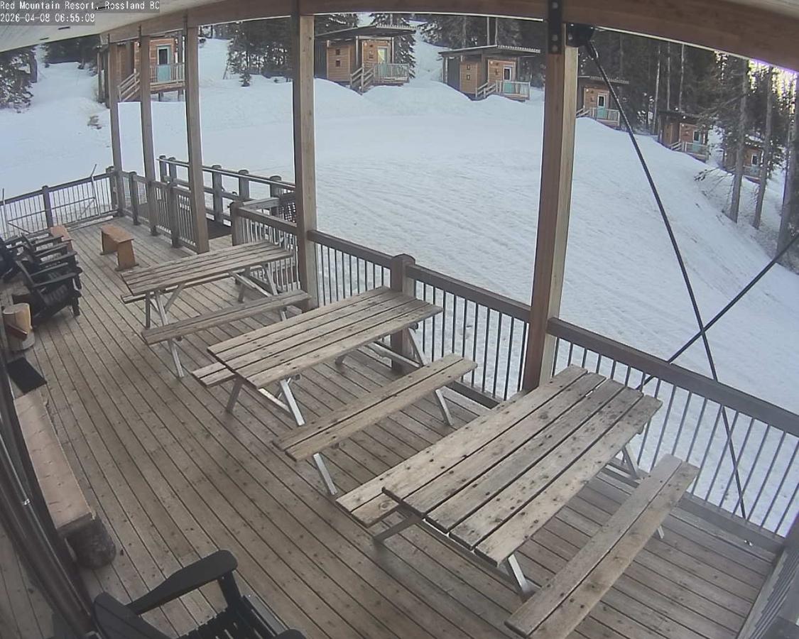 Webcam Red Mountain: Constella Cabins