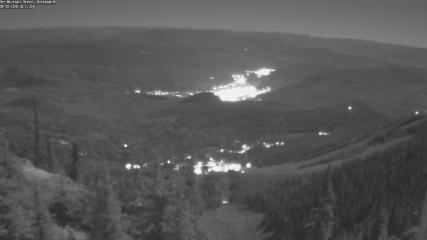 Red Mountain: Granite Mountain Cam (redresort.com)