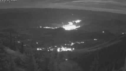 Red Mountain: Granite Mountain Cam (redresort.com)