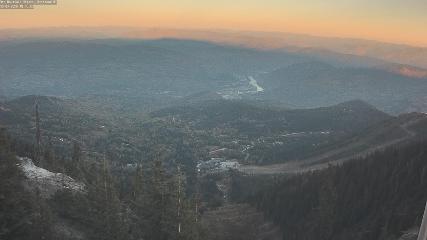 Red Mountain: Granite Mountain Cam (redresort.com)