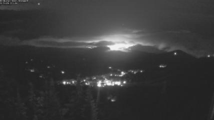 Red Mountain: Granite Mountain Cam (redresort.com)