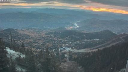 Red Mountain: Granite Mountain Cam (redresort.com)