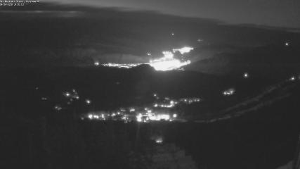 Red Mountain: Granite Mountain Cam (redresort.com)