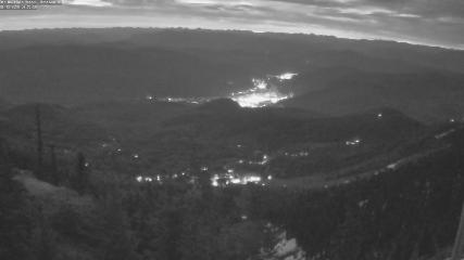 Red Mountain: Granite Mountain Cam (redresort.com)