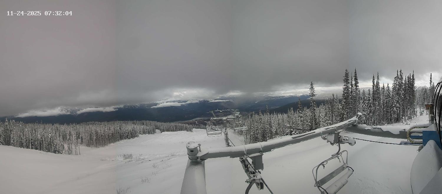 Webcam Revelstoke Mountain: Top Stellar Chair