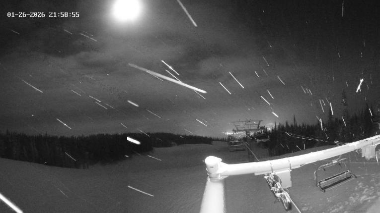 Webcam Revelstoke Mountain: Top Stellar Chair
