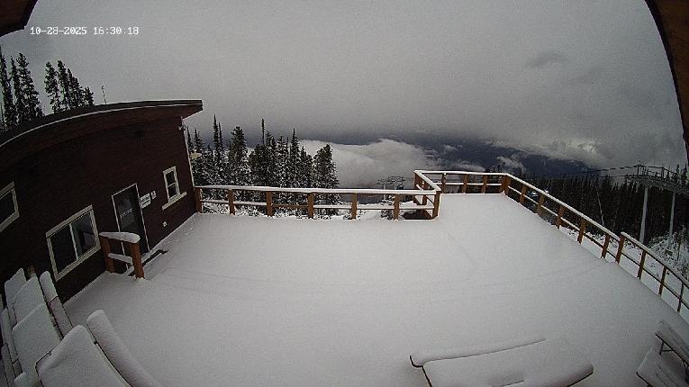 Webcam Revelstoke Mountain: Top Upper Gondola