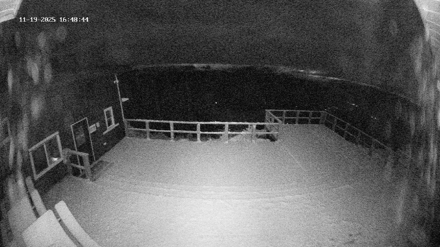 Webcam Revelstoke Mountain: Top Upper Gondola