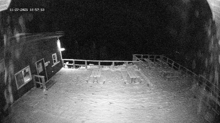 Webcam Revelstoke Mountain: Top Upper Gondola