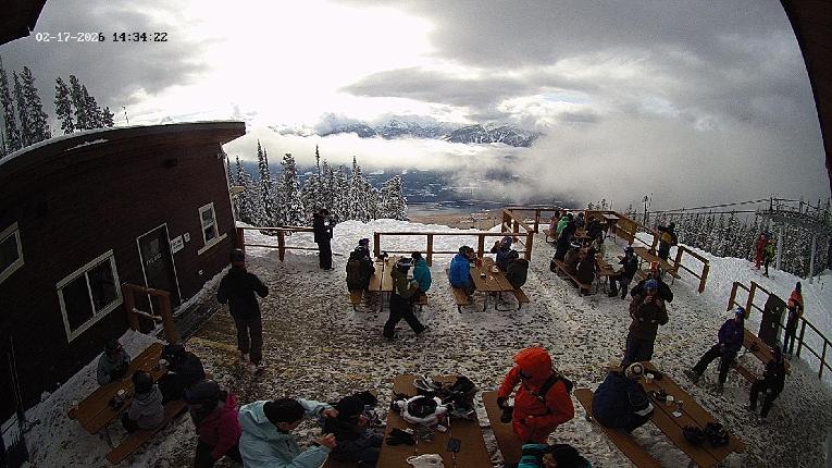 Webcam Revelstoke Mountain: Top Upper Gondola