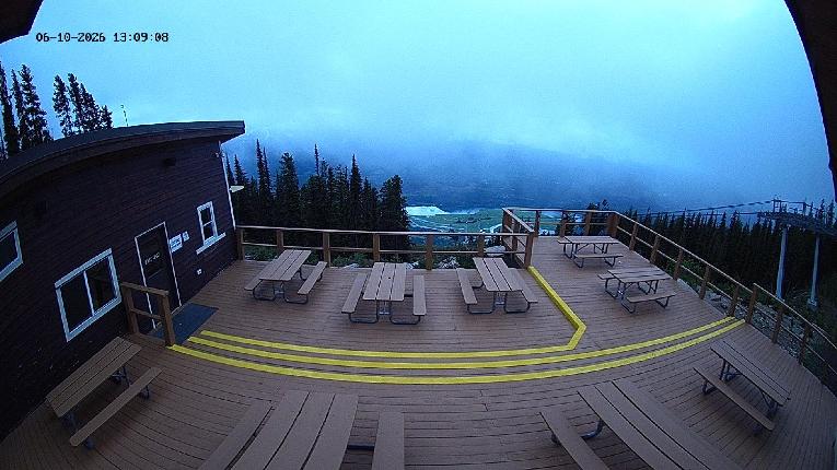 Webcam Revelstoke Mountain: Top Upper Gondola