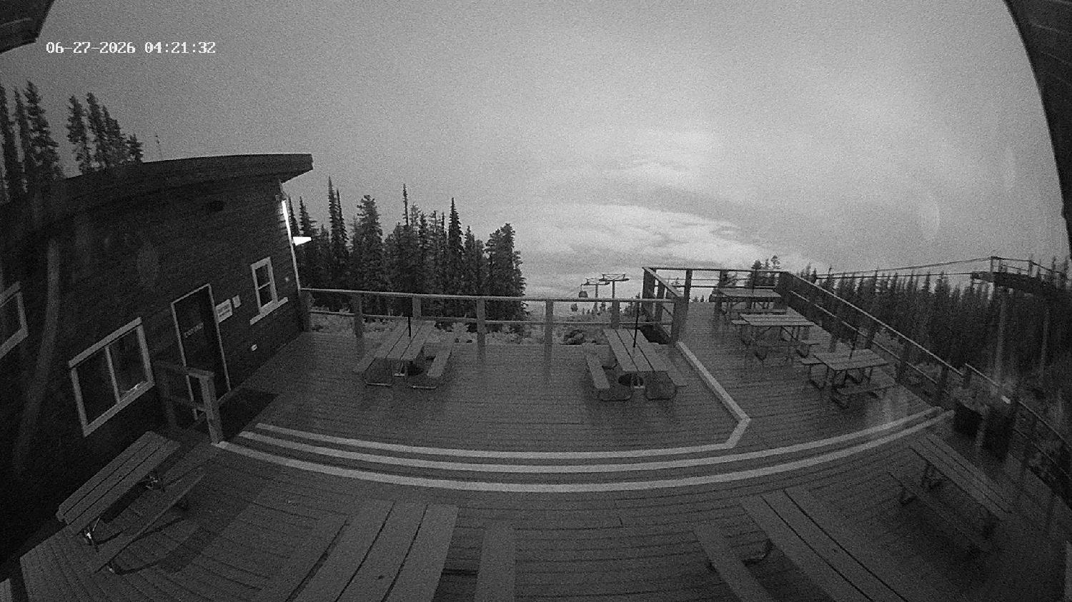 Webcam Revelstoke Mountain: Top Upper Gondola