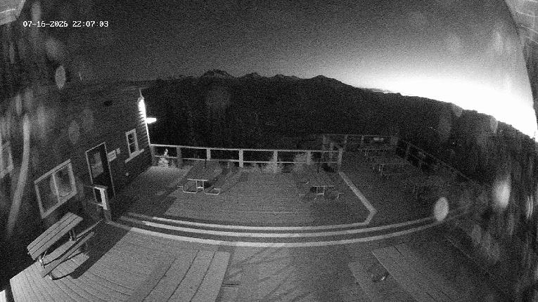 Webcam Revelstoke Mountain: Top Upper Gondola