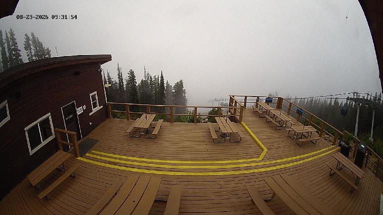 Webcam Revelstoke Mountain: Top Upper Gondola
