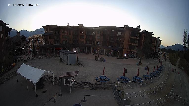 Webcam Revelstoke Mountain: Village