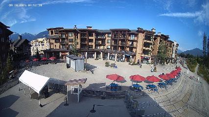 Revelstoke Mountain webcam