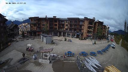 Revelstoke Mountain webcam