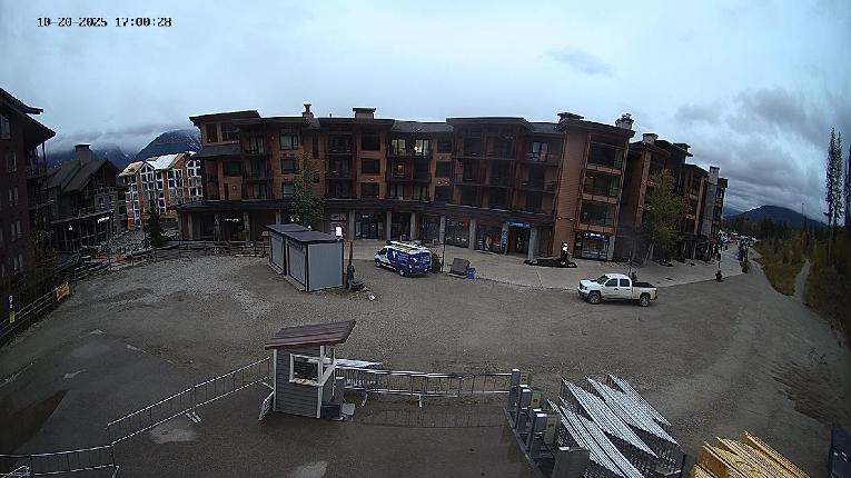 Webcam Revelstoke Mountain: Village