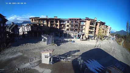 Revelstoke Mountain: Village (revelstokemountainresort.com)