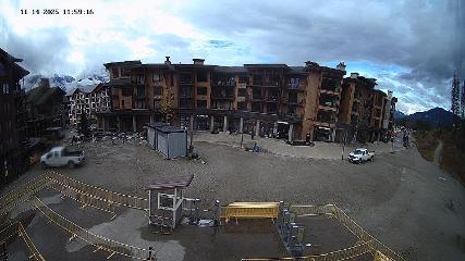 Revelstoke Mountain webcam