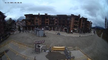 Revelstoke Mountain: Village (revelstokemountainresort.com)