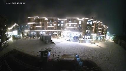 Revelstoke Mountain: Village (revelstokemountainresort.com)