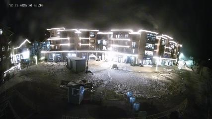 Revelstoke Mountain webcam