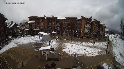 Revelstoke Mountain: Village (revelstokemountainresort.com)