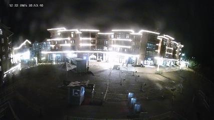 Revelstoke Mountain: Village (revelstokemountainresort.com)