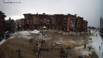 Revelstoke Mountain: Village (revelstokemountainresort.com)