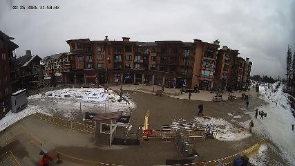 Revelstoke Mountain webcam