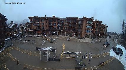 Revelstoke Mountain webcam