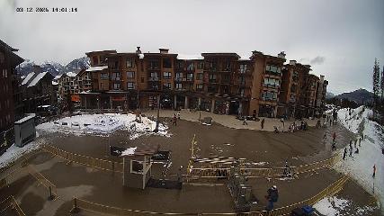 Revelstoke Mountain: Village (revelstokemountainresort.com)