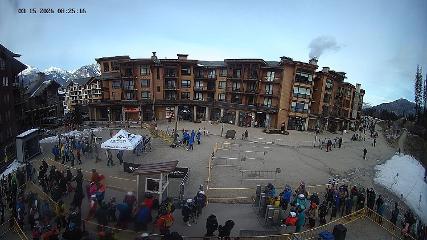 Revelstoke Mountain: Village (revelstokemountainresort.com)