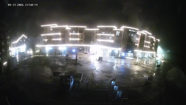 Webcam Revelstoke Mountain: Village