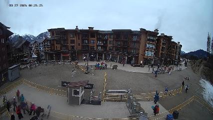 Revelstoke Mountain: Village (revelstokemountainresort.com)