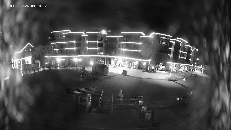 Webcam Revelstoke Mountain: Village