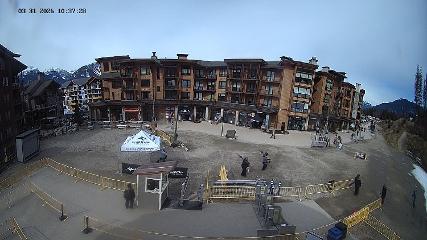 Revelstoke Mountain: Village (revelstokemountainresort.com)