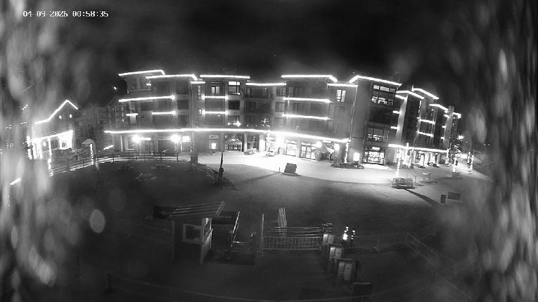 Webcam Revelstoke Mountain: Village