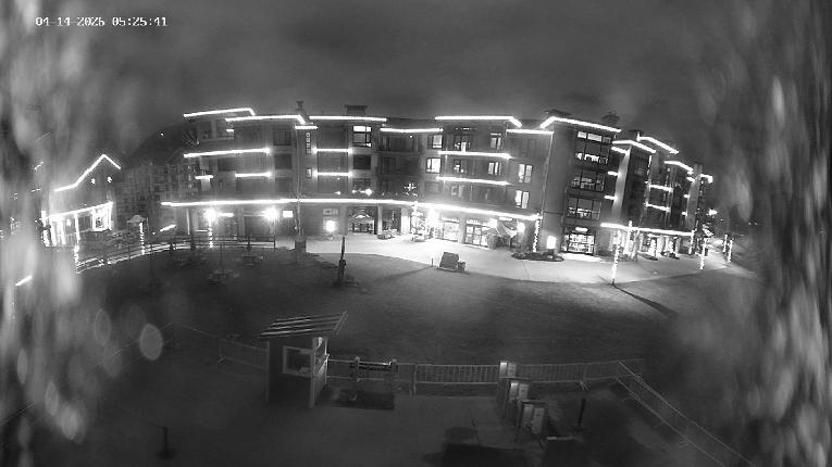 Webcam Revelstoke Mountain: Village