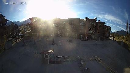 Revelstoke Mountain: Village (revelstokemountainresort.com)