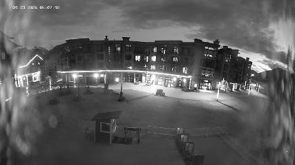 Revelstoke Mountain: Village (revelstokemountainresort.com)