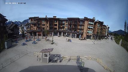 Revelstoke Mountain webcam