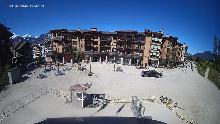 Webcam Revelstoke Mountain: Village