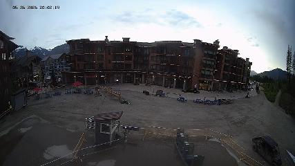 Revelstoke Mountain: Village (revelstokemountainresort.com)